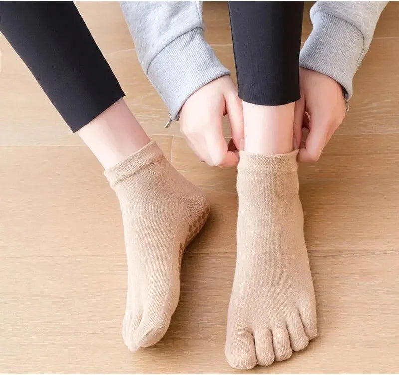 Breathable Cotton Pilates Socks for Women Non-Slip Yoga & Dance Socks