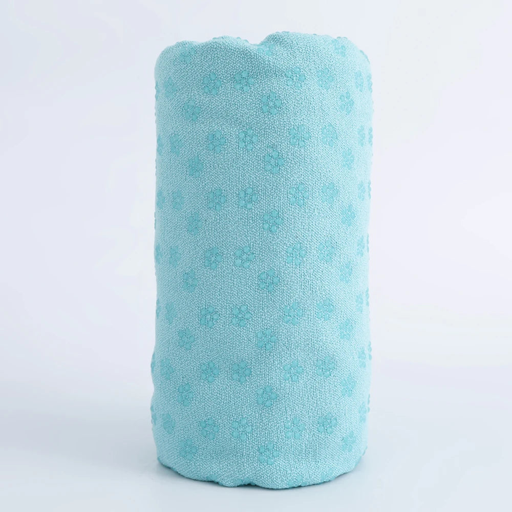 Grip Point Yoga Towel Prevents Slipping for Hot Yoga Practice