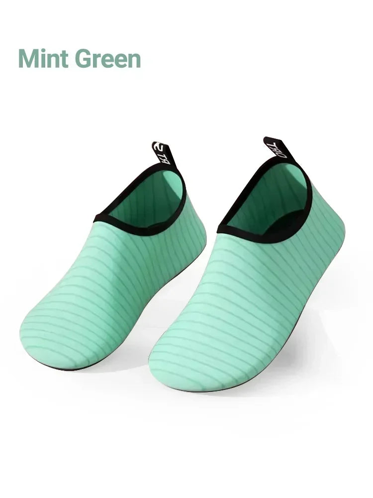 Yoga Socks with Rubber Soles Quick Drying & Foot Massage Support