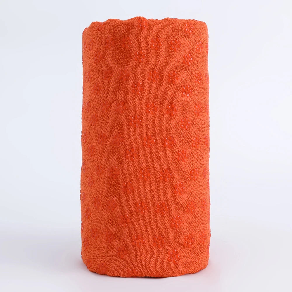 Grip Point Yoga Towel Prevents Slipping for Hot Yoga Practice