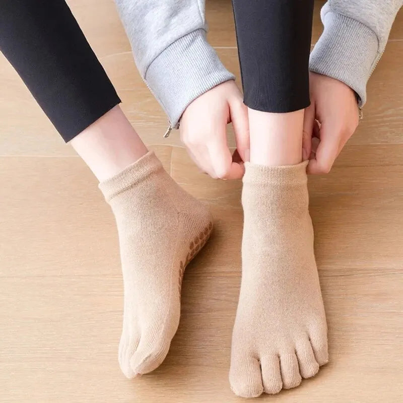 Breathable Cotton Pilates Socks for Women Non-Slip Yoga & Dance Socks