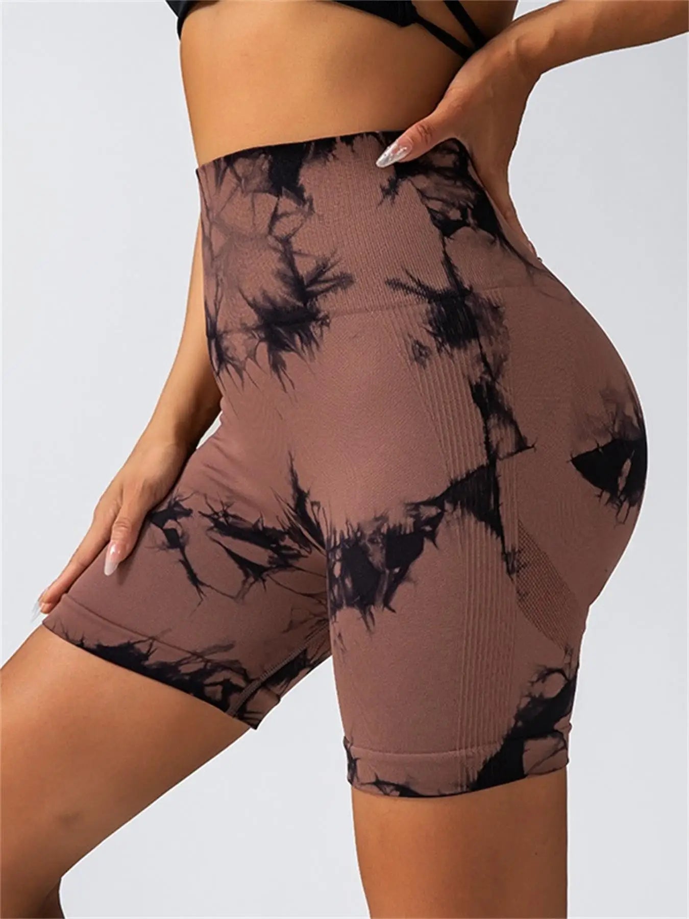 Seamless Tie-Dye Sports Shorts – High Waist Peach Lift for Running & Yoga